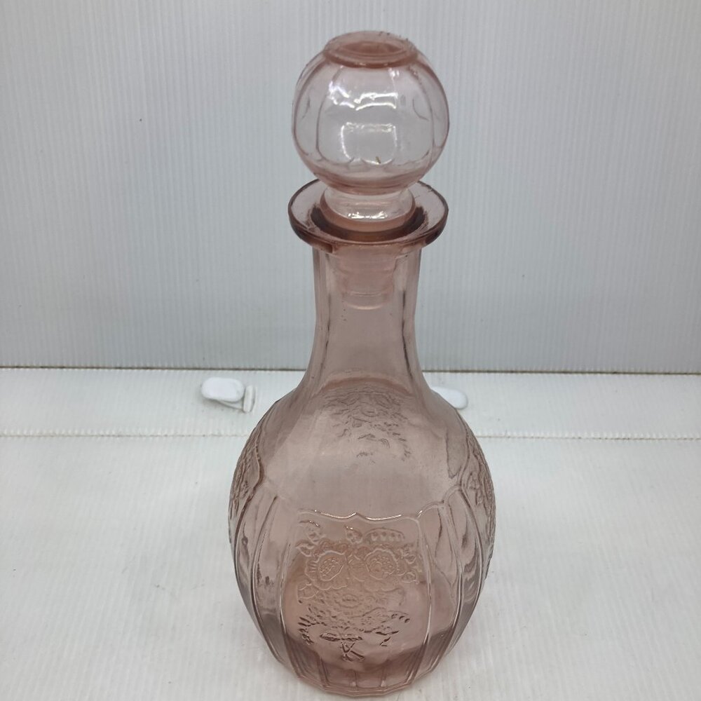Hocking depression glass MAYFAIR Open Rose Pink 32 oz Wine Decanter with Stopper